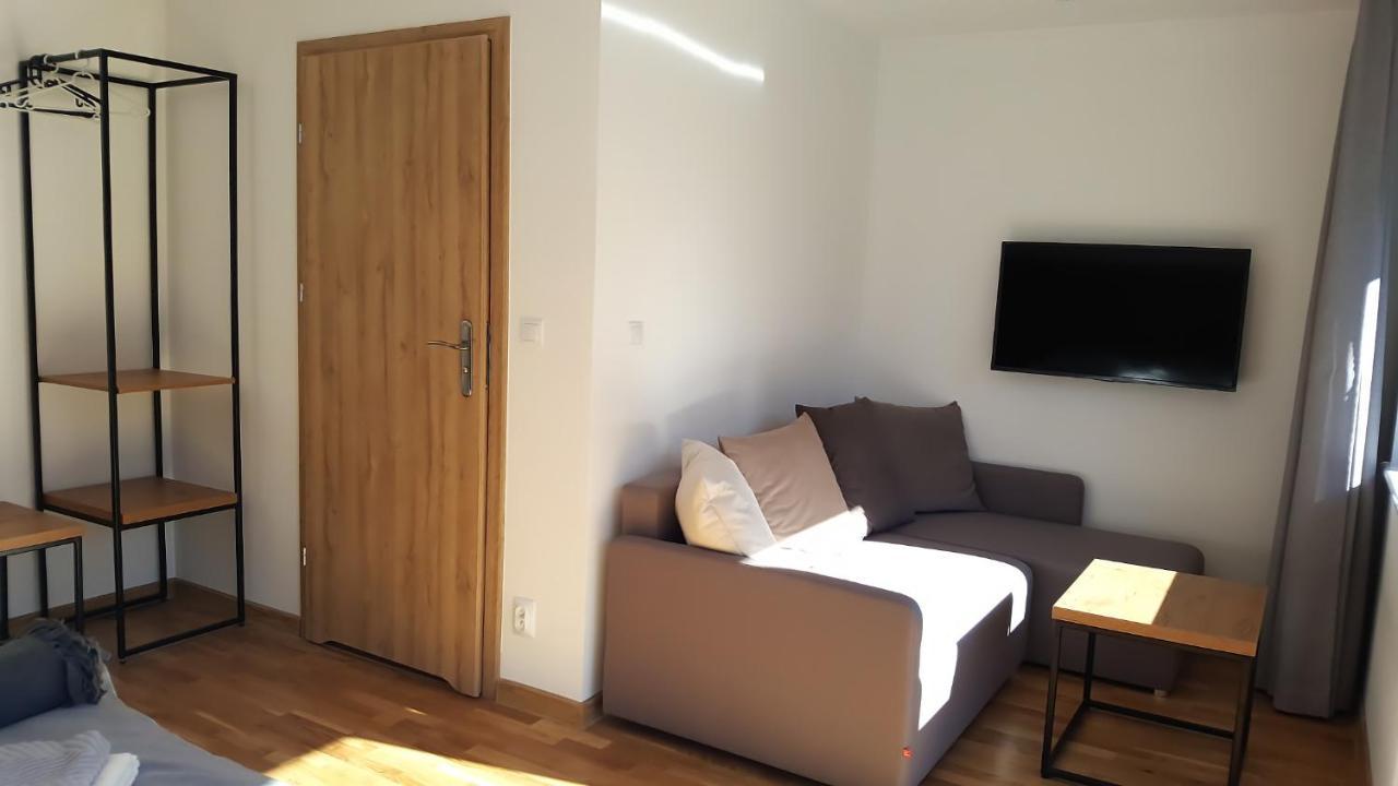 Wodnik Uslugi Hotelarskie, Apartamenty Rowy  Buitenkant foto