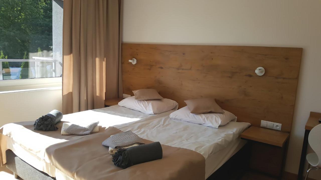 Wodnik Uslugi Hotelarskie, Apartamenty Rowy  Buitenkant foto