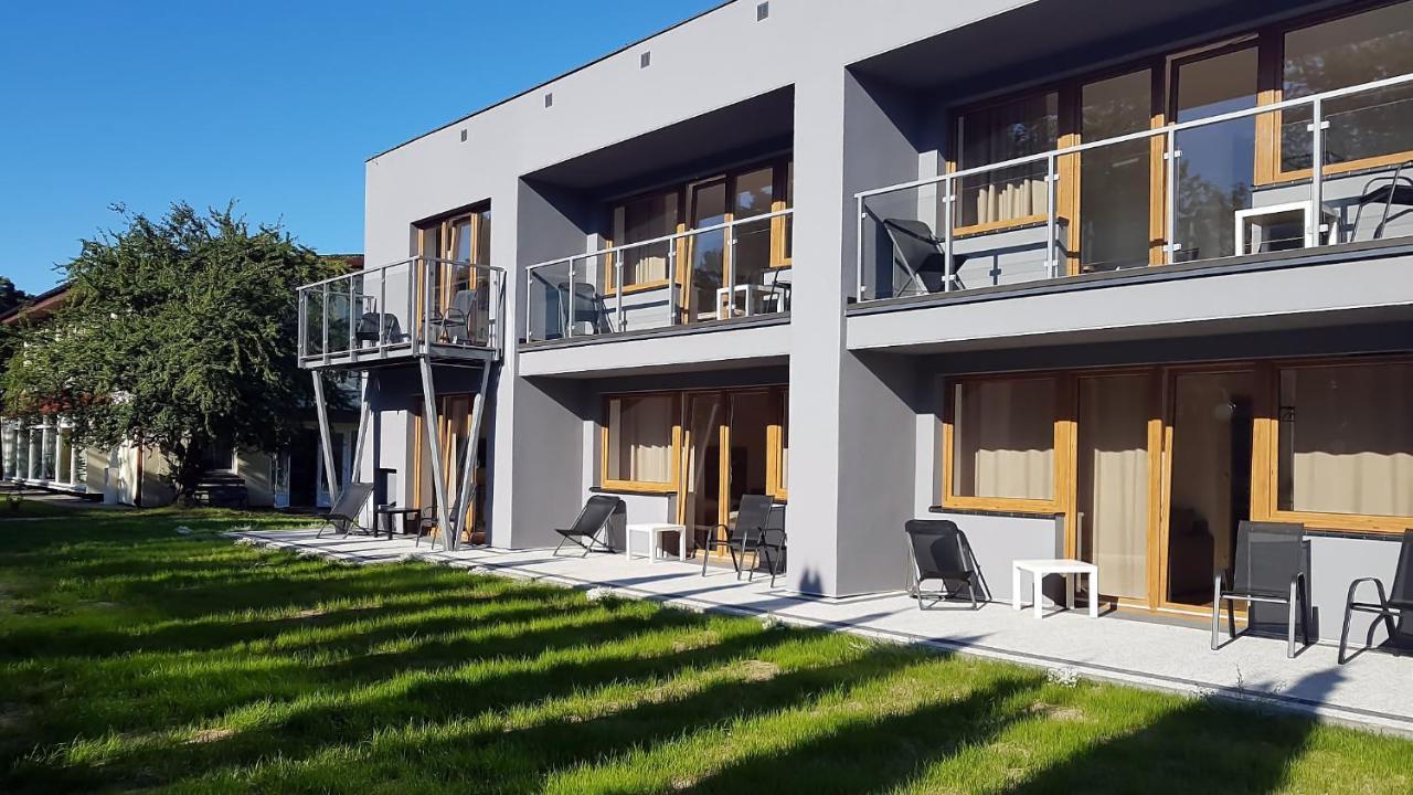Wodnik Uslugi Hotelarskie, Apartamenty Rowy  Buitenkant foto