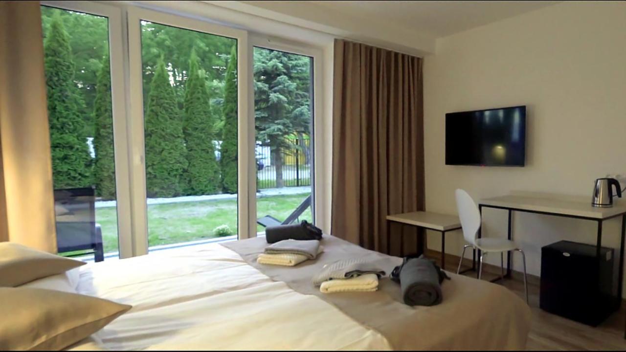Wodnik Uslugi Hotelarskie, Apartamenty Rowy  Buitenkant foto