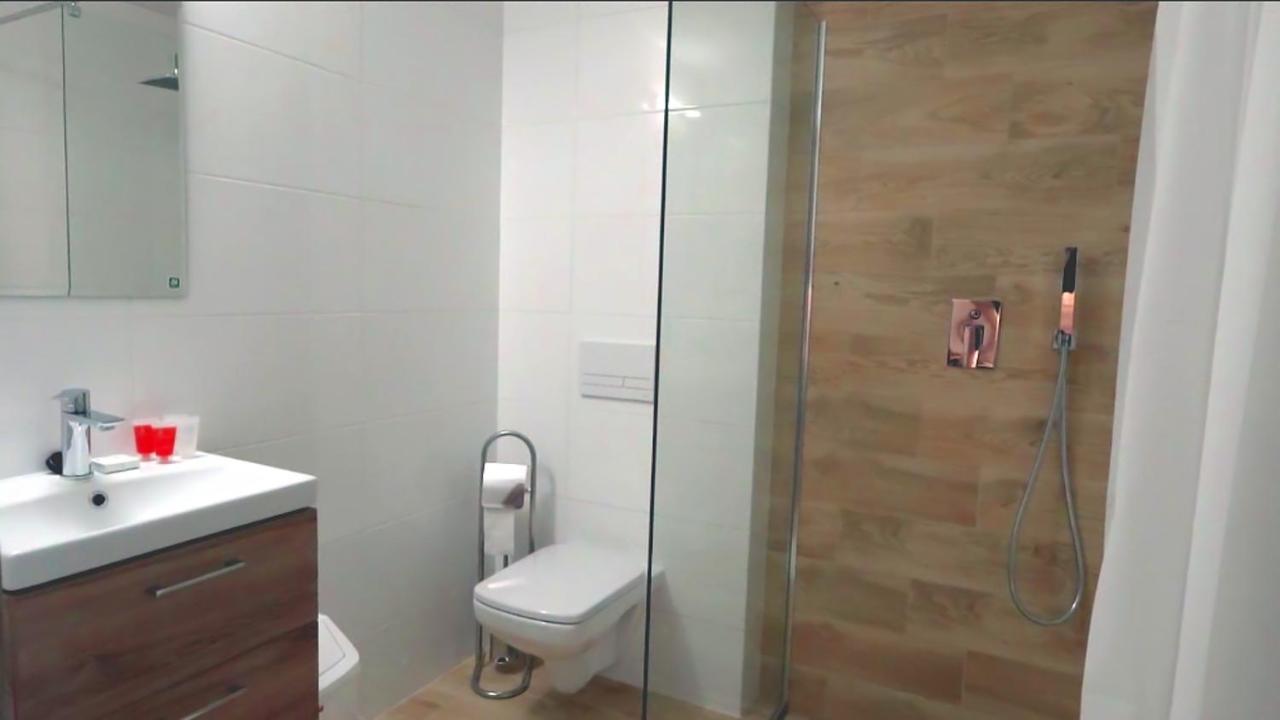Wodnik Uslugi Hotelarskie, Apartamenty Rowy  Buitenkant foto